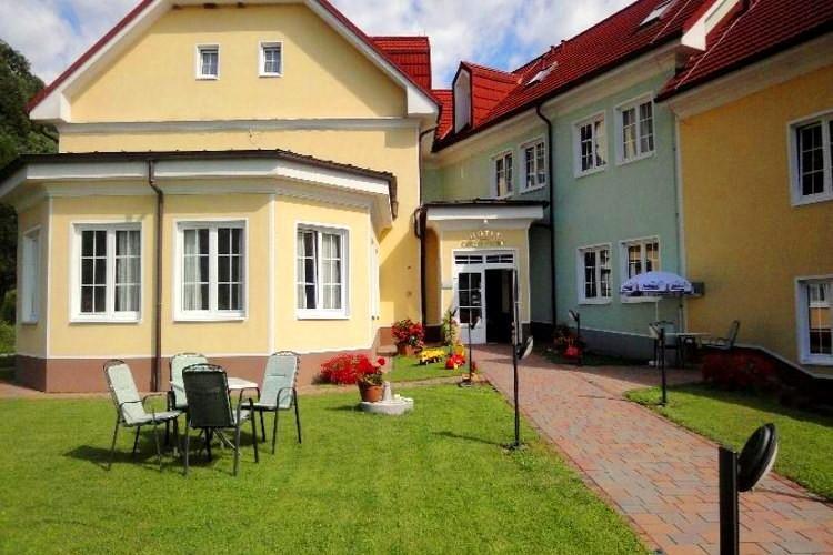 Hotel Cateski Dvorec Catez ob Savi Eksteriør billede